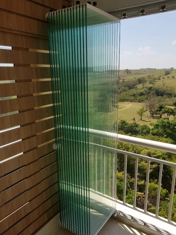 fechamento em vidro para empresas